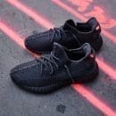 Yeezy Boost 350 V2 Noir (non réfléchissant)