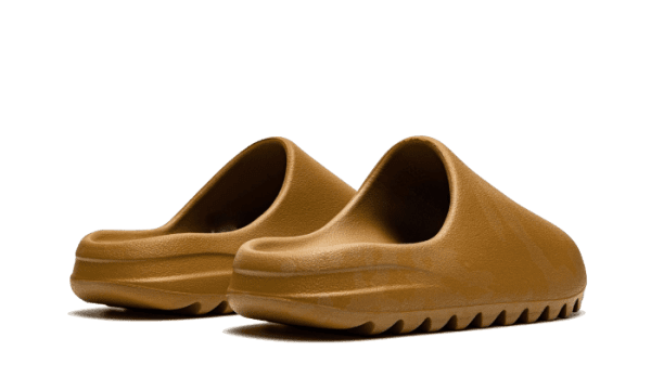 Yeezy Slide Ochre - Image 3