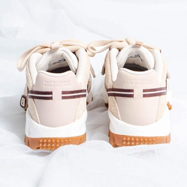 Air Humara LX Jacquemus Beige - Image 5