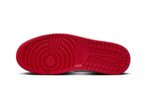 Air Jordan 1 High OG Black Toe Reimagined - immagine 3