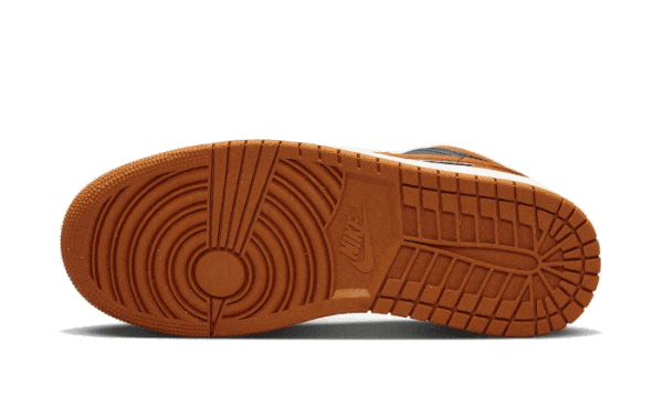 Air Jordan 1 Low SE Sport Spice - immagine 3