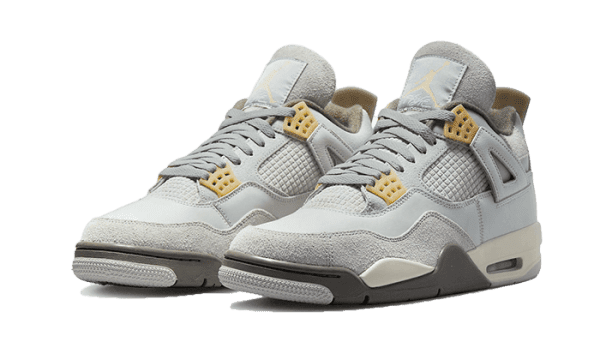 Air Jordan 4 SE Craft Photon Dust - Image 2
