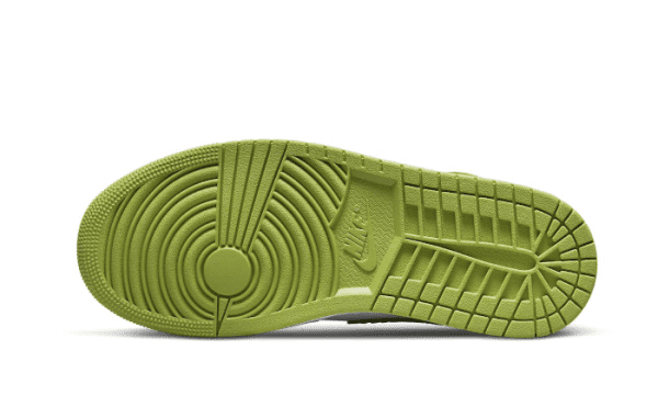 Air Jordan 1 Mid Green Python - Image 3