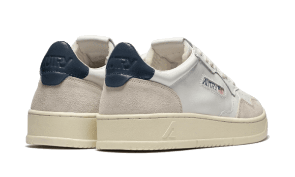 Medalist Leather Suede Low White Navy – Image 3