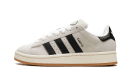 Campus 00's Crystal White Core Black