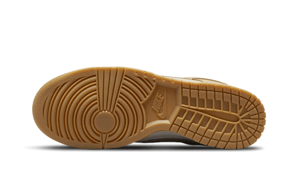 Dunk Low Khaki Suede Gum – Image 3