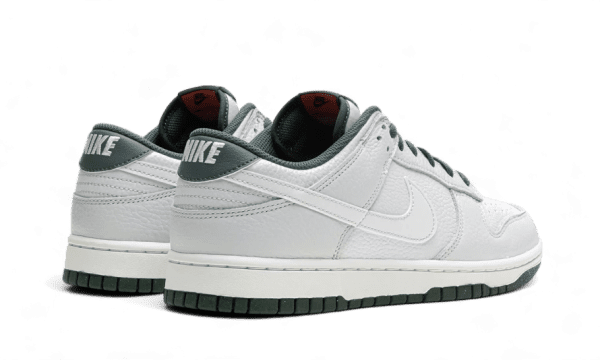Dunk Low Retro SE Photon Dust Vintage Green - Imagen 3