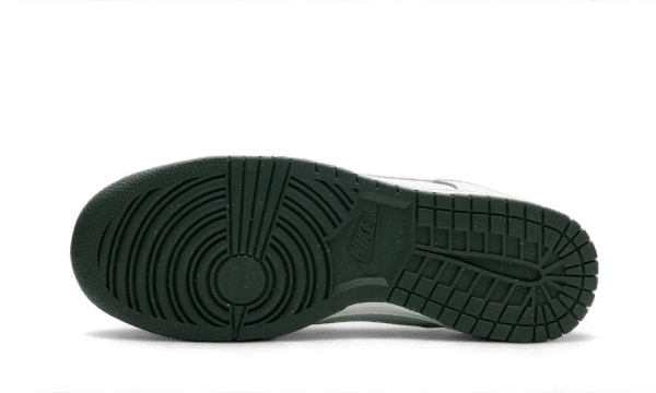 Dunk Low Retro SE Photon Dust Vintage Green - Imagen 4