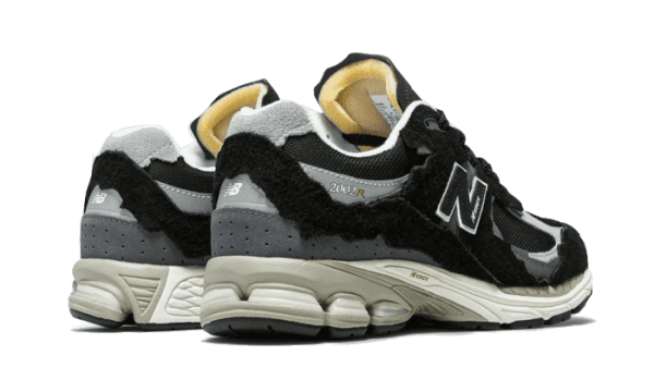 2002R Protection Pack Black - Image 3