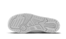 550 Triple White