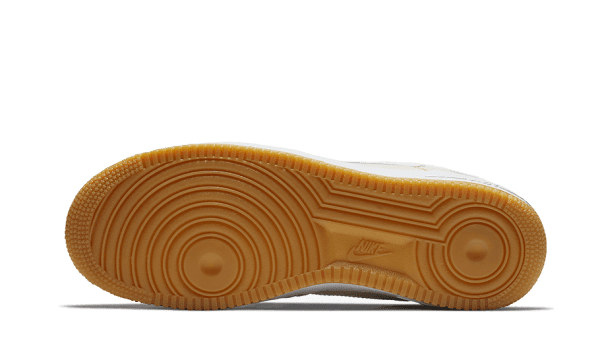 Air Force 1 Low Premium Light Cream Gum - Image 3