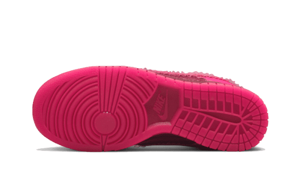Dunk Low Valentines Day (2022) - immagine 3