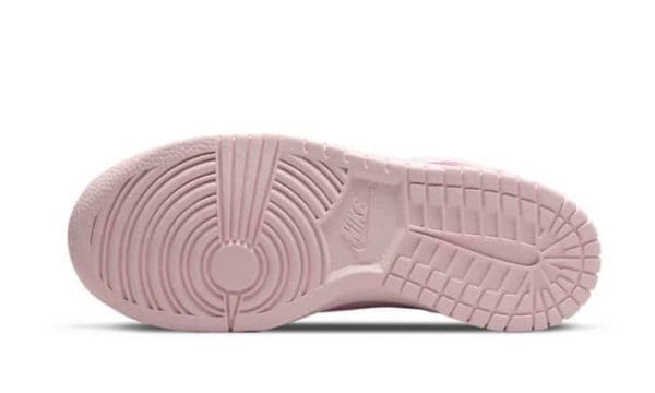 Dunk Low SE Prism Pink – Image 3