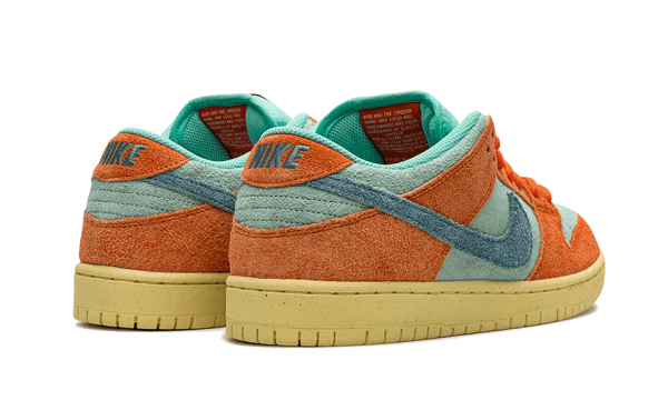 SB Dunk Low Orange Emerald Rise – Image 3