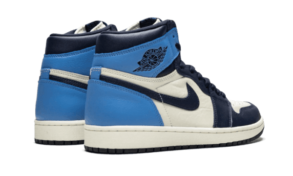 Air Jordan 1 Retro High OG Obsidian UNC 2019 – Image 3
