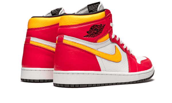 Air Jordan 1 Retro High OG Light Fusion Red – Image 3