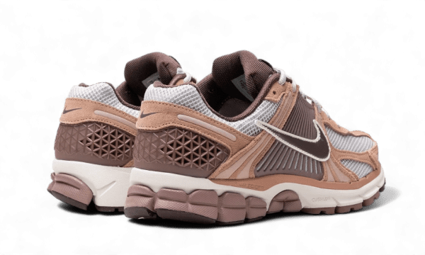 Zoom Vomero 5 Dusted Clay - Image 3