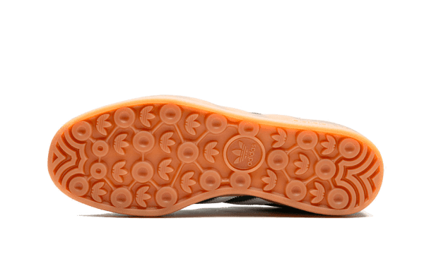Gazelle Indoor Collegiate Green Gum - Image 4