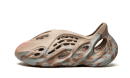 Yeezy Schiuma RNNR MX Sabbia Grigio