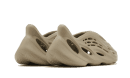 Yeezy Foam RNNR Stone Salt
