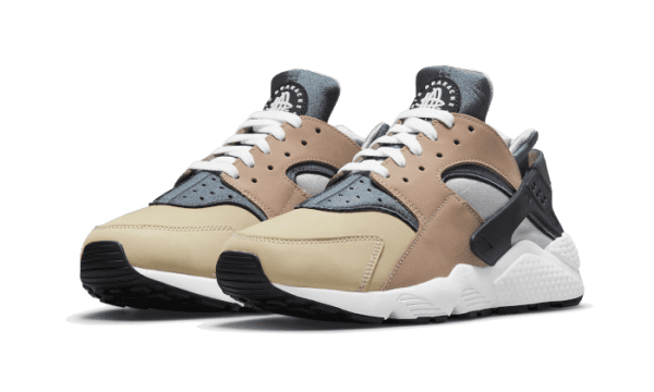 Air Huarache Escape (2021) - Image 2
