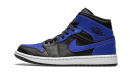 Air Jordan 1 Mid Hyper Royal in pelle bottalata