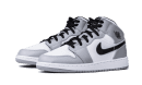 Air Jordan 1 Grigio fumo medio chiaro