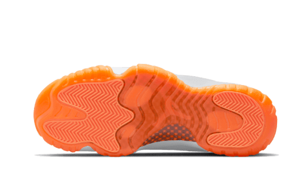 Air Jordan 11 Retro Low Bright Citrus - Image 3