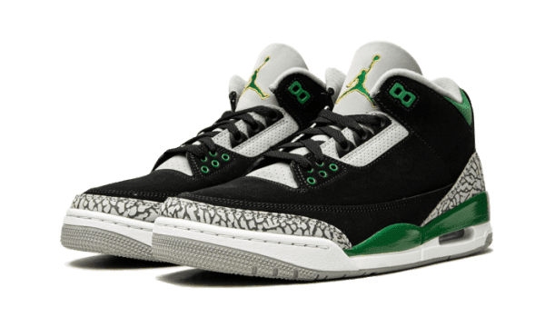 Air Jordan 3 Pine Green - Image 2