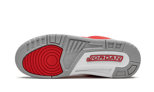 Air Jordan 3 SE Red Cement – Image 4