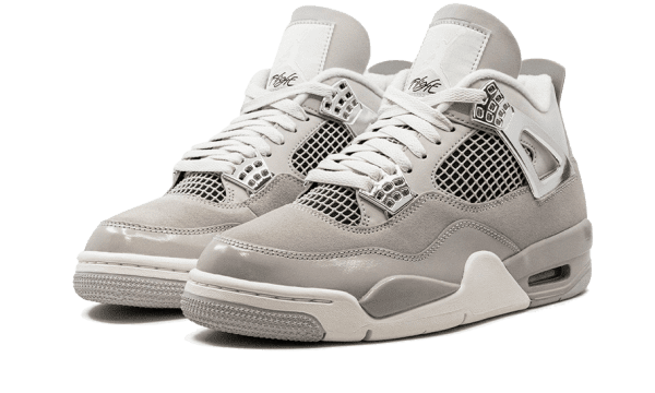 Air Jordan 4 Retro Frozen Moments - Image 2