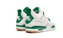 Air Jordan 4 Retro SB Verde Pino