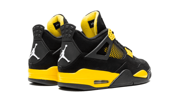 Air Jordan 4 Retro Thunder (2023) - Image 3