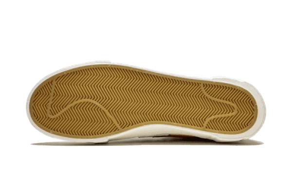 Blazer Mid Sacai Snow Beach - Image 4