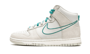 Dunk High Primer Uso Luz Hueso Verde Ruido