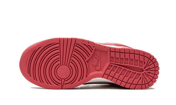 Dunk Low Archeo Pink - Image 4
