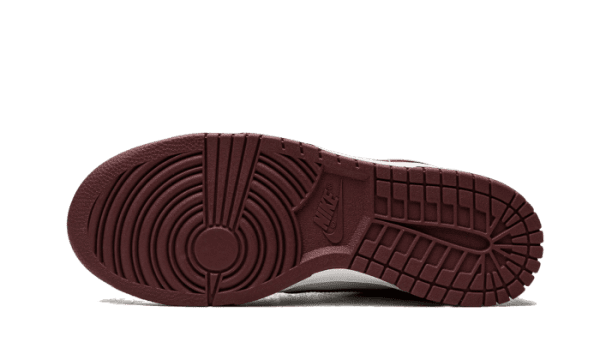 Dunk Low Bordeaux - Image 4