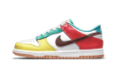 Dunk Low SE Free 99 Pack Bianco