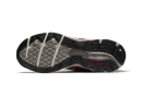 990 V3 Scarlet
