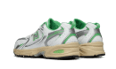 530 White Palm Leaf
