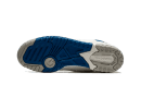 550 White Blue Groove