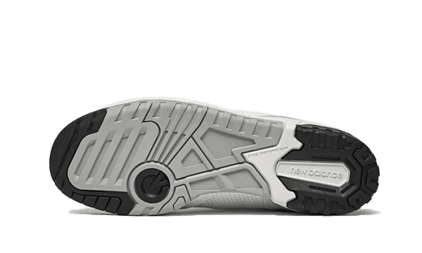 650 White Black - Imagen 2
