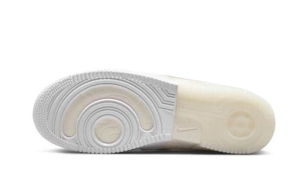 Air Force 1 Low React Coconut Milk - Imagen 3