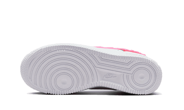 Air Force 1 Low Valentine's Day (2023) - Image 3