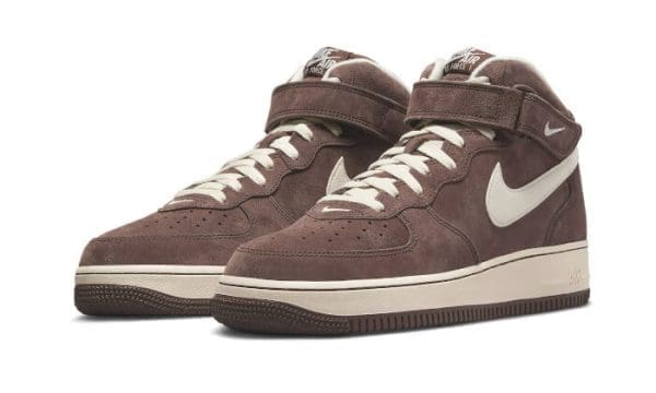 Air Force 1 Mid Chocolate - Image 2
