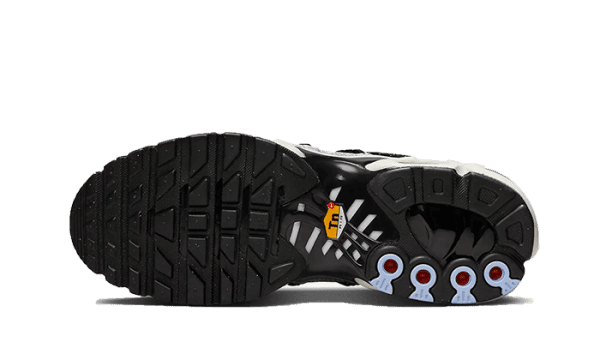 Air Max Plus Lace Toggle Black Grey - Image 3