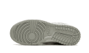 Dunk Low in velluto a coste grigio