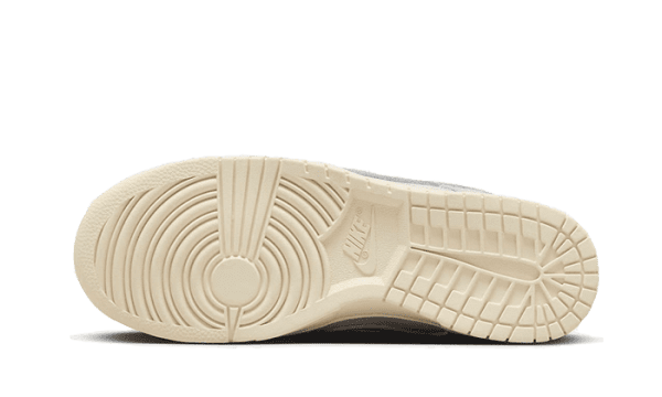 Dunk Low Premium Light Orewood Brown - Image 3