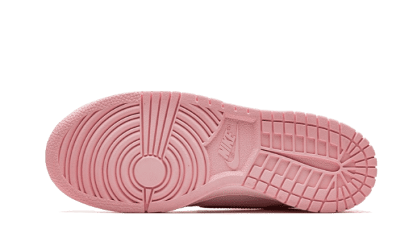 Dunk Low Triple Pink (Barbie) - Image 4