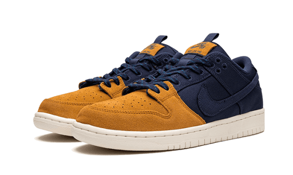 SB Dunk Low Pro PRM 90s Backpack - Image 2